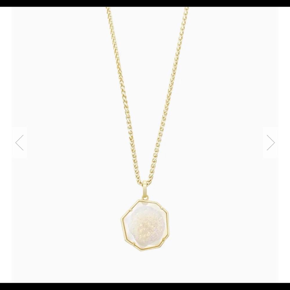 Kendra Scott Lizzie necklace